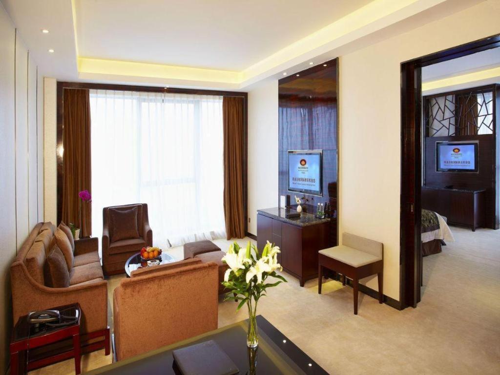 Eurasia Convention International Hotel Wu-chan Exteriér fotografie