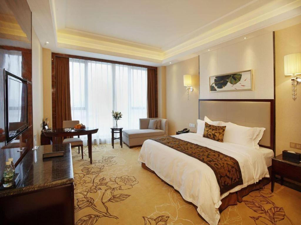 Eurasia Convention International Hotel Wu-chan Exteriér fotografie